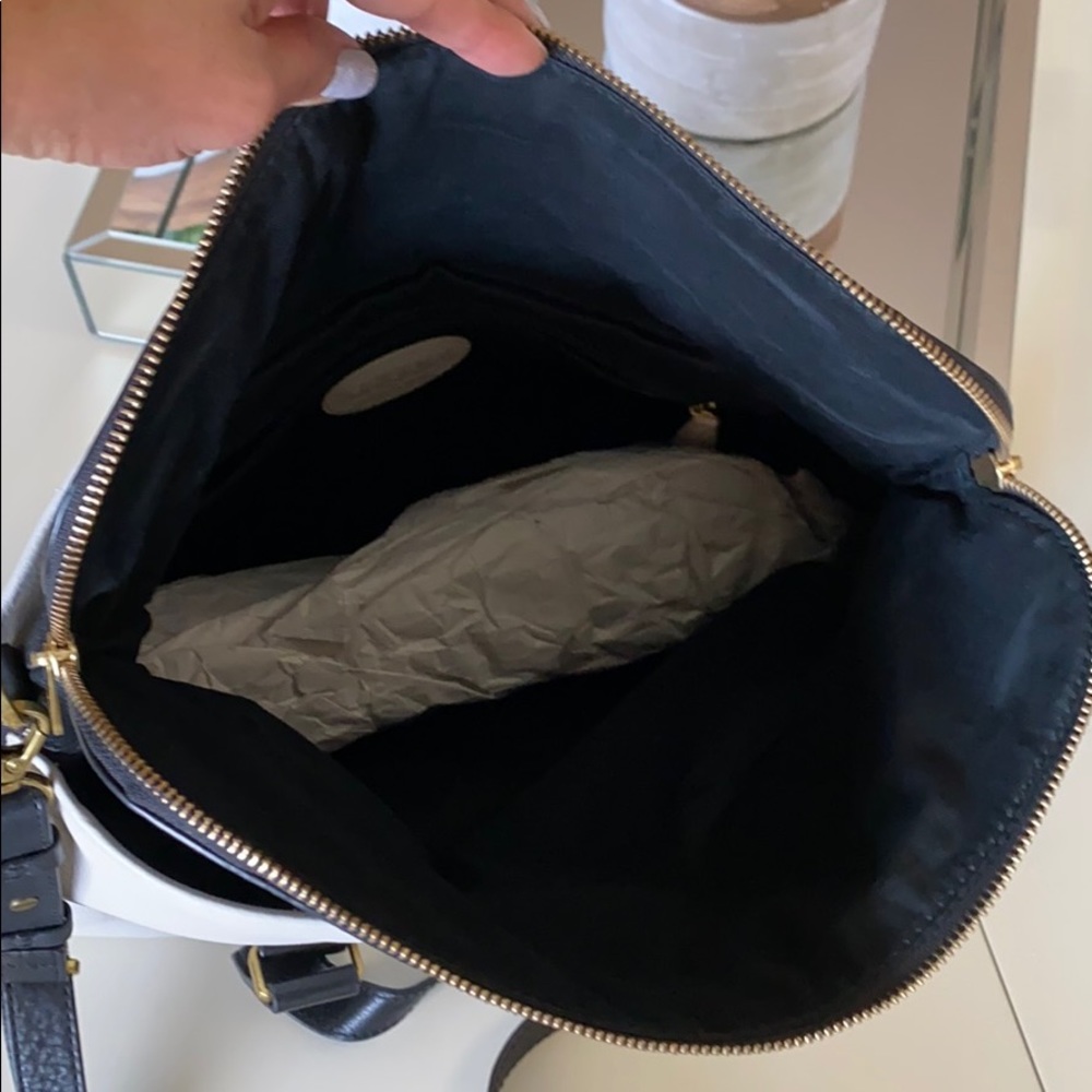 Fossil Handbag - Picture 6 of 7